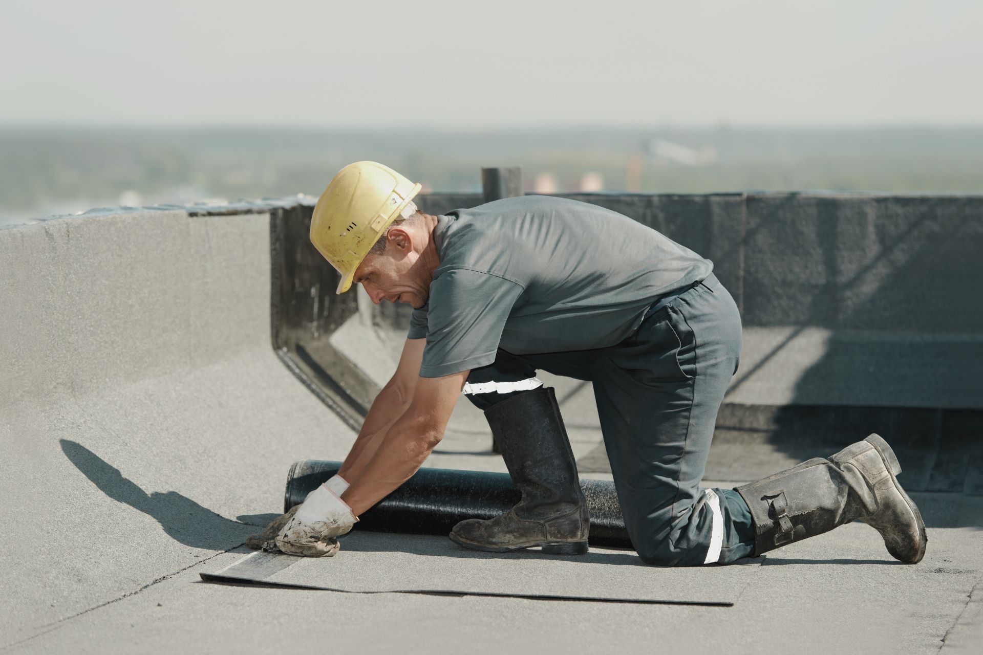 Spray Coating Commercial Roofing